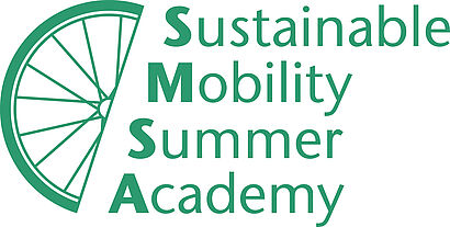 Fahrrad mit Schriftzug Sustainable Mobility Summer Academy